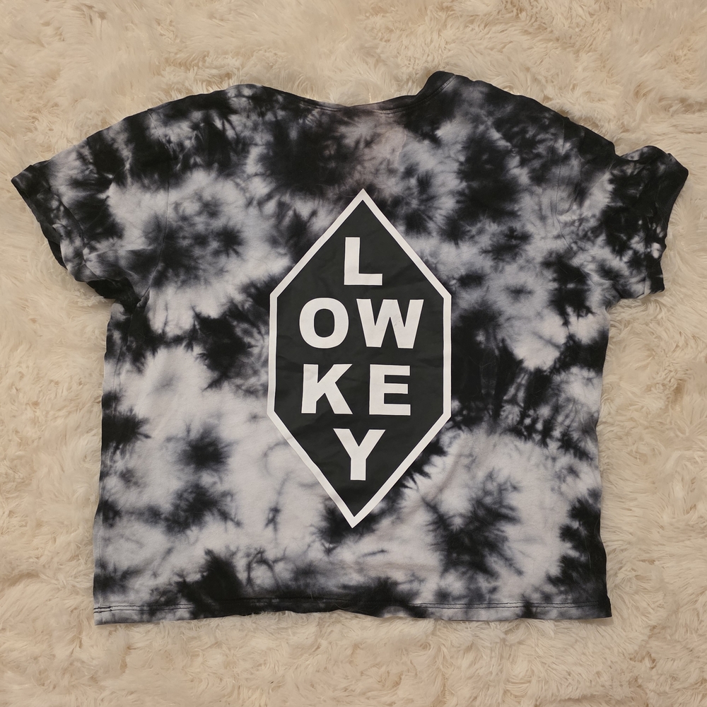 Zumiez Black & White Tie-Dye "Lowkey" Graphic Tee Cropped